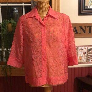 NWOT Coral laser cut hearts of palm petite size 8 blouse